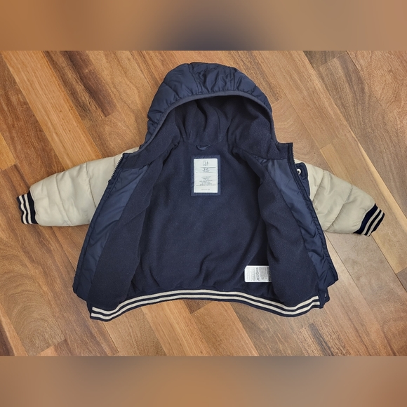 Baby Gap Varsity Puffer Jacket 18-24 Months - Picture 3 of 4